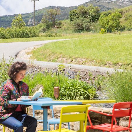 LʼÉpine Auberge Des Baronnies מראה חיצוני תמונה