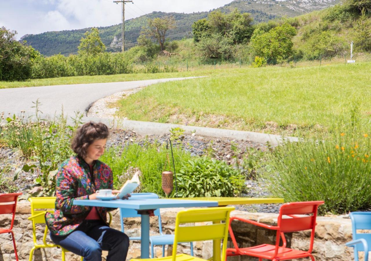 LʼÉpine Auberge Des Baronnies מראה חיצוני תמונה
