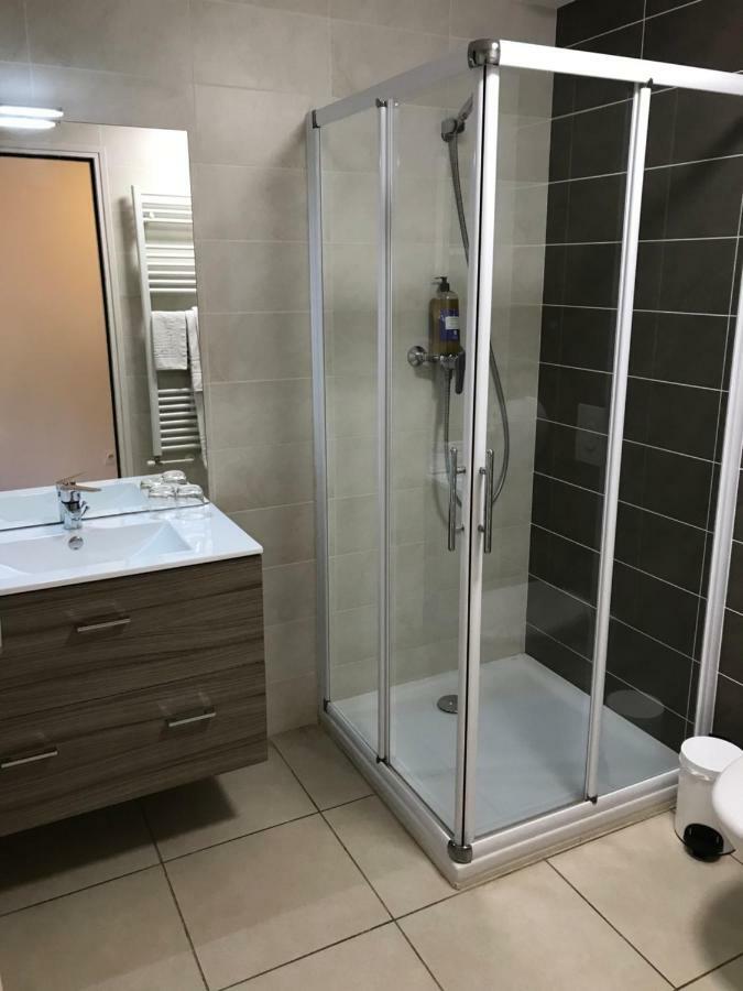 LʼÉpine Auberge Des Baronnies מראה חיצוני תמונה